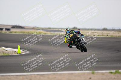 media/Apr-18-2025-TrackDaz (Fri) [[45f5874c44]]/C Group/Session 2 (Turn 10)/